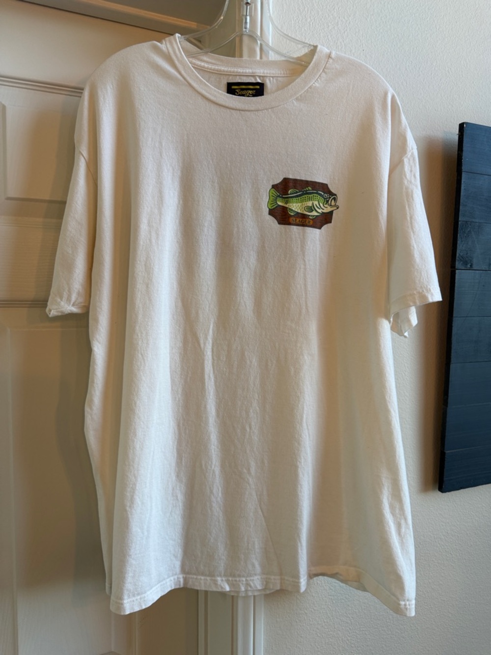 Seager White Short-Sleeve Graphic Fishing Tee